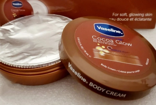 کرم بدن وازلین Intensive Care Cocoa Glow